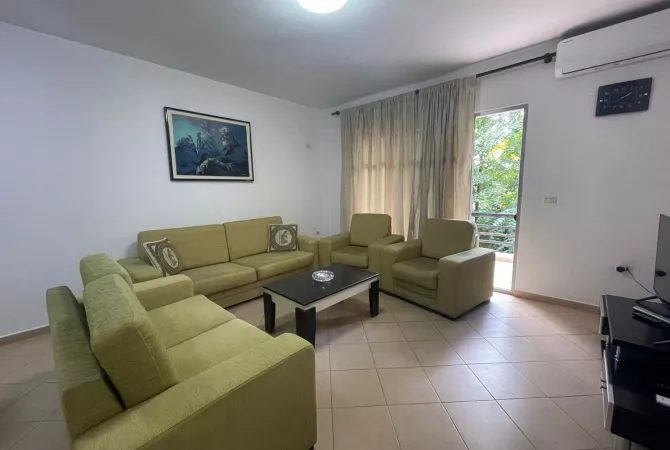 Casa in affitto 2+1 a Tirana - 60,000 Leke