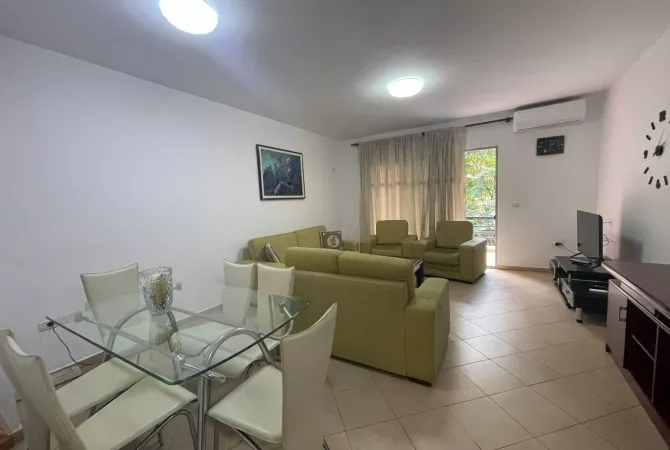 Casa in affitto 2+1 a Tirana - 60,000 Leke