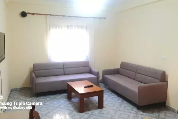 Casa in affitto 2+1 a Tirana - 45,000 Leke