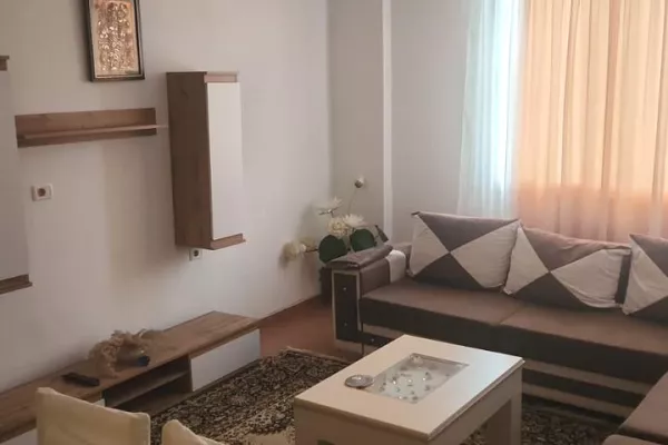 Casa in affitto 2+1 a Tirana - 42,000 Leke