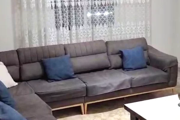 Shtepi me qera 2+1 ne Tirane - 60,000 Leke