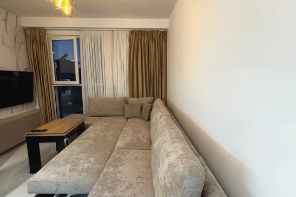 Shtepi me qera 1+1 ne Tirane - 550 Euro