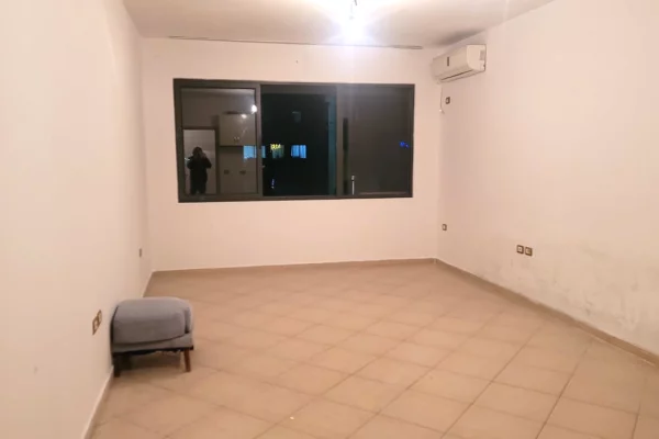 Shtepi me qera 2+1 ne Tirane - 35,000 Leke