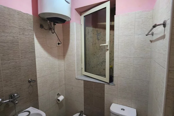 House for Rent Garsoniere in Tirana - 35,000 Leke