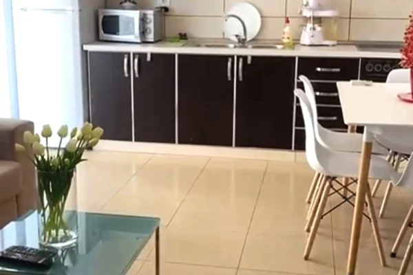 Shtepi me qera 2+1 ne Tirane - 60,000 Leke