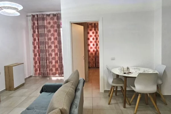 Shtepi me qera 1+1 ne Tirane - 500 Euro