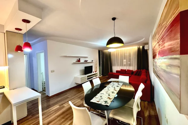 Shtepi me qera 1+1 ne Tirane - 70,000 Leke