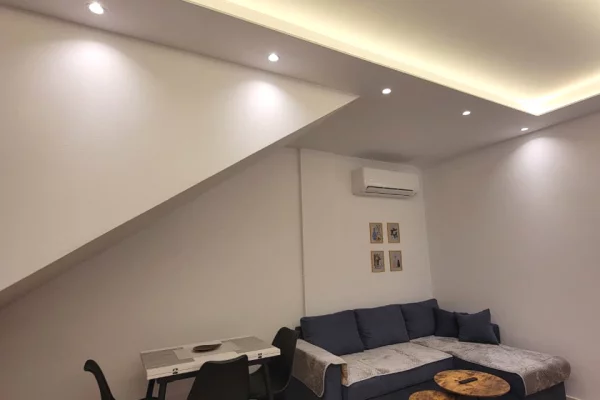 Shtepi me qera 1+1 ne Tirane - 62,000 Leke