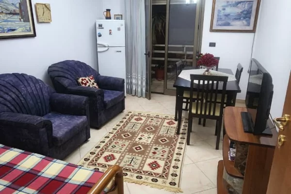 Shtepi me qera 1+1 ne Tirane - 70,000 Leke