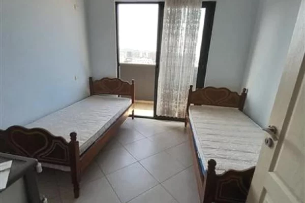 Shtepi me qera 2+1 ne Tirane - 45,000 Leke