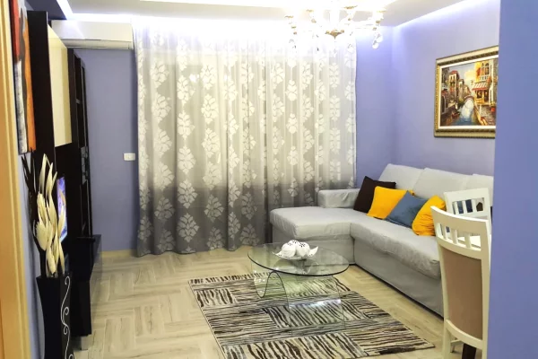 Shtepi me qera 1+1 ne Tirane - 600 Euro