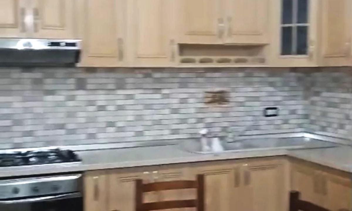 Shtepi me qera Vila Luksoze ne Tirane, 2+1, Mobilimi E mobiluar, Pagesa 55,000  Leke.