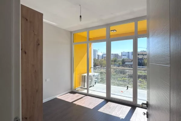 Shtepi me qera 2+1 ne Tirane - 70,000 Leke