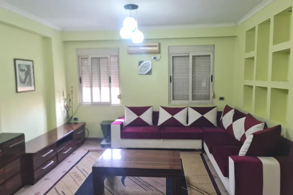 🏢Rruga e Durresit,jepet me qera apartament 1+1,i mobiluar.  65,000 Leke    