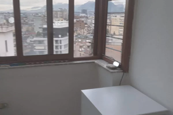 Shtepi me qera Apartament ne Tirane, 1+1, Mobilimi E mobiluar, Pagesa 59,000  Leke.