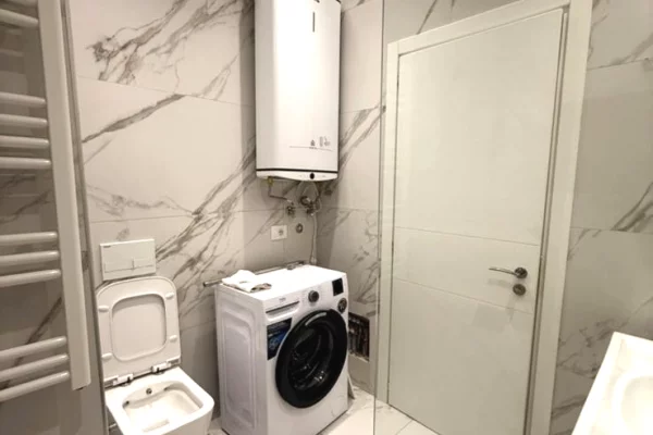 Shtepi me qera Apartament ne Tirane, 1+1, Mobilimi E mobiluar, Pagesa 60,000  Leke.