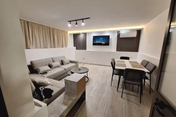 Shtepi me qera 1+1 ne Tirane - 600 Euro