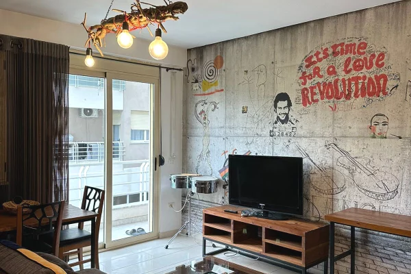 Shtepi me qera 1+1 ne Tirane - 55,000 Leke