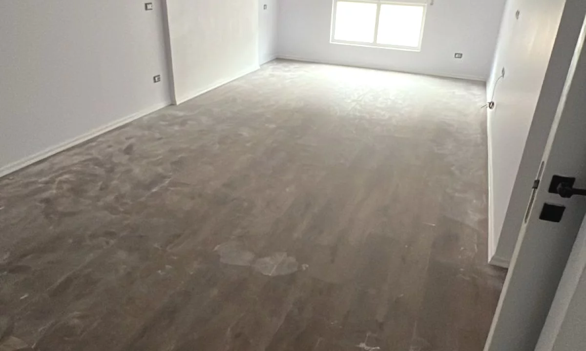 Shtepi me qera Apartament ne Tirane, 2+1, Mobilimi Bosh, pa mobiluar, Pagesa 40,000  Leke.