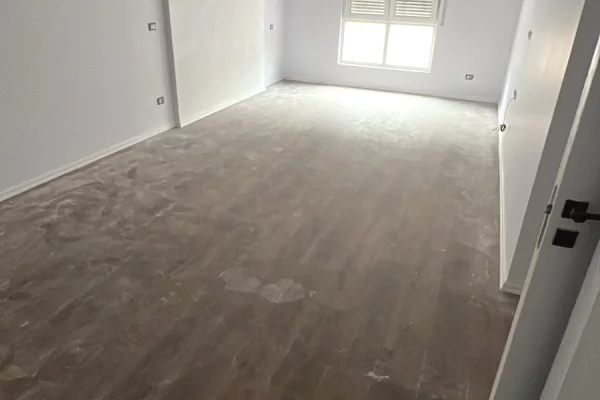 Shtepi me qera 2+1 ne Tirane - 40,000 Leke