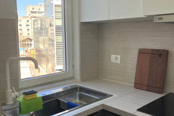 Shtepi me qera Garsoniere ne Tirane - 50,000 Leke