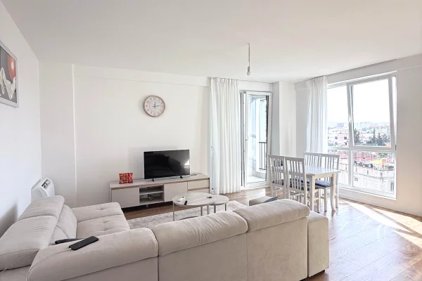 🏢Ne zonen e Siri Kodres,New Corner Rezidence jepet me qera apartament 2+1i mobiluar 65,000L