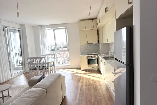 Shtepi me qera Apartament ne Tirane, 2+1, Mobilimi E mobiluar, Pagesa 65,000  Leke.