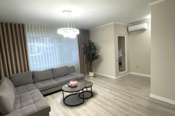 Shtepi me qera 1+1 ne Tirane - 800 Euro