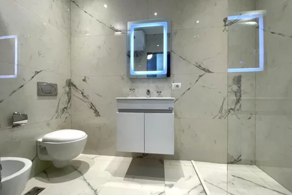 Shtepi me qera Apartament ne Tirane, 1+1, Mobilimi E mobiluar, Pagesa 800  Euro.