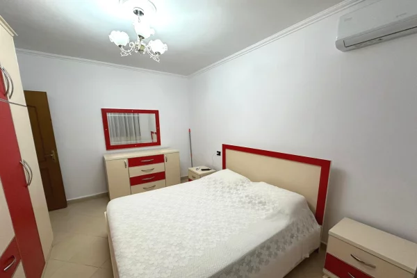 Shtepi me qera 2+1 ne Tirane - 55,000 Leke