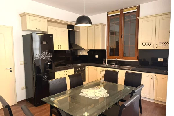 Luxury villas for rent in Tirana 3+1, Furnished