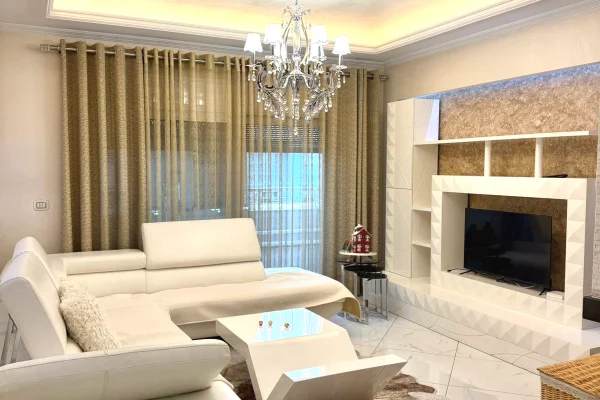 House for Rent 3+1 in Tirana - 800 Euro