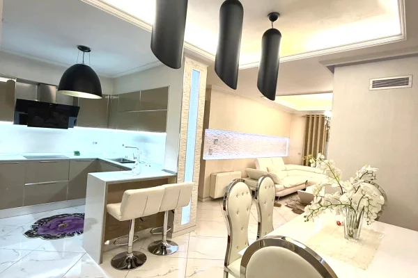 House for Rent 3+1 in Tirana - 800 Euro