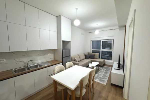🏢Ali Demi,Rezidenca Kadiu jepet me qera apartament 1+1 i mobiluar 450Euro