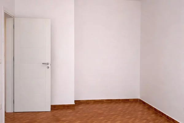 Astir,prane Eco Market jepet me qera per zyra apartament,1+1, 40,000Leke (Neto )