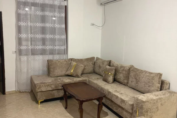 Shtepi me qera 1+1 ne Tirane - 400 Euro