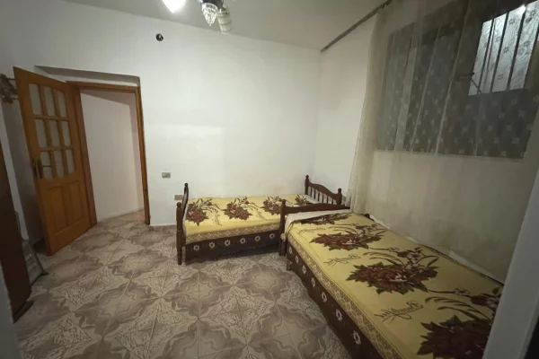 Appartamento in vendita a Tirana 3+1, SemiArredato