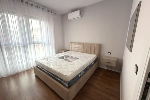 Shtepi me qera Apartament ne Tirane, 1+1, Mobilimi E mobiluar, Pagesa 70,000  Leke.
