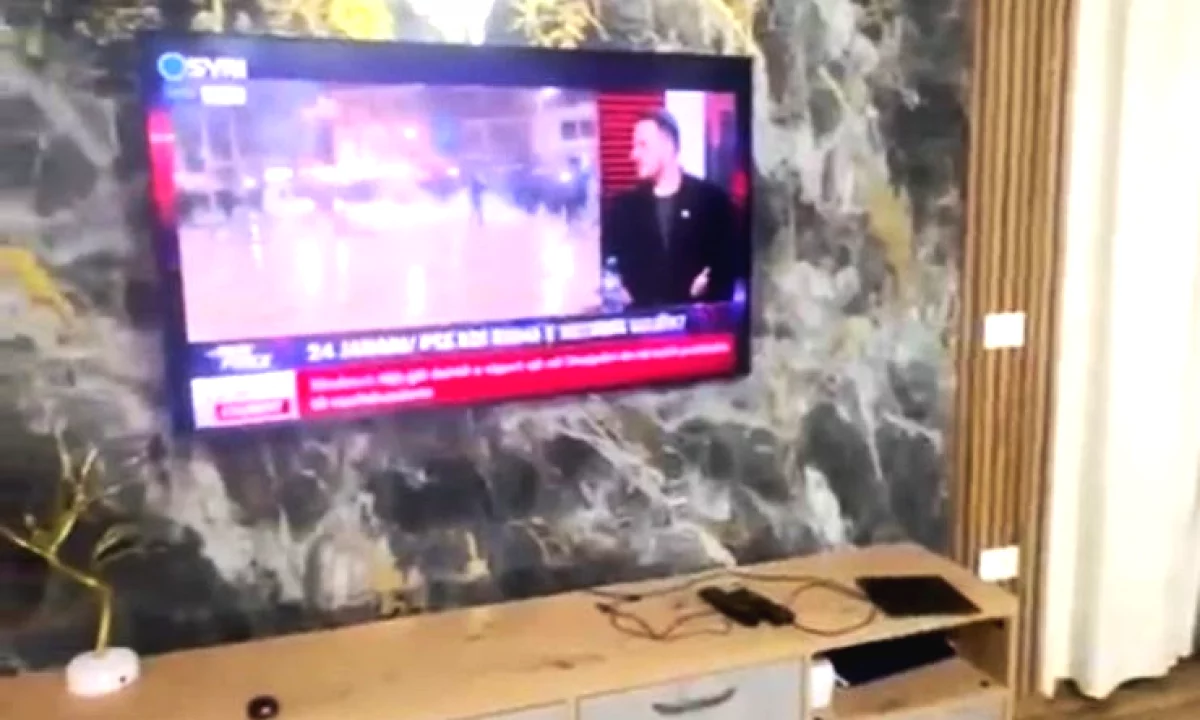 Shtepi me qera Apartament ne Tirane, 1+1, Mobilimi E mobiluar, Pagesa 50,000  Leke.