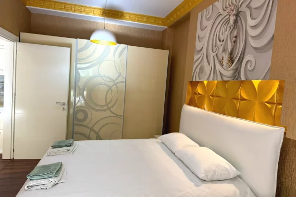 Appartamento in affitto a Tirana 2+1, Arredato