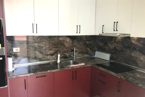 Appartamento in affitto a Tirana 2+1, Arredato