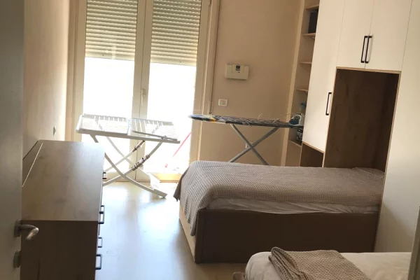 Appartamento in affitto a Tirana 2+1, Arredato