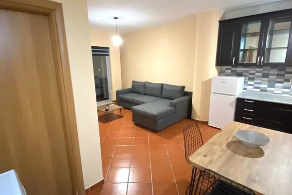 Casa in affitto 1+1 a Tirana - 55,000 Leke