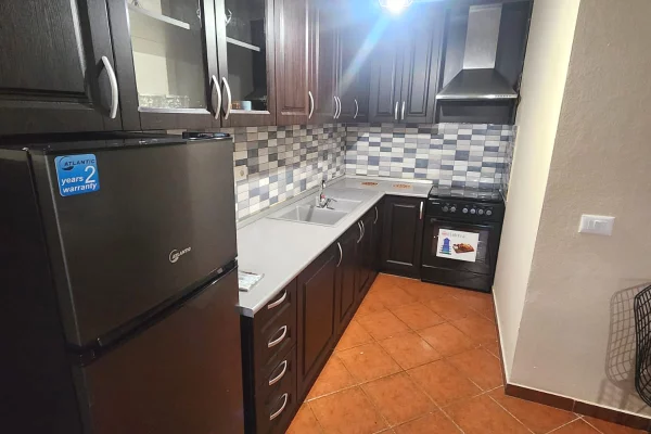 Appartamento in affitto a Tirana 1+1, Arredato