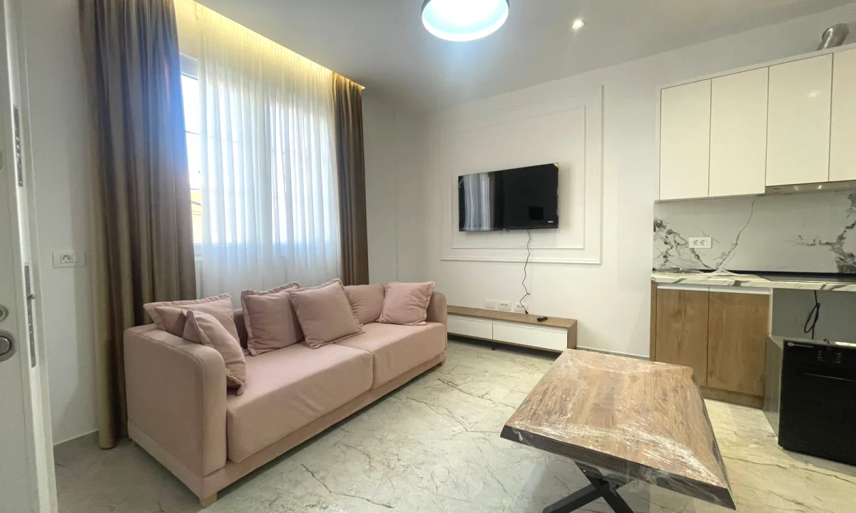 Luxury villas for rent in Tirana 2+1, Furnished
