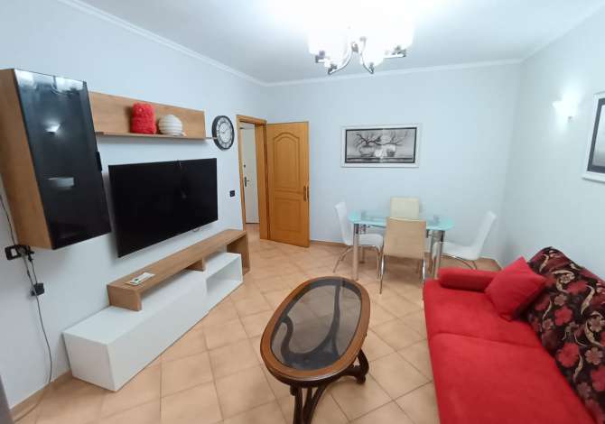 Shtepi me qera 2+1 ne Tirane - 450 Euro