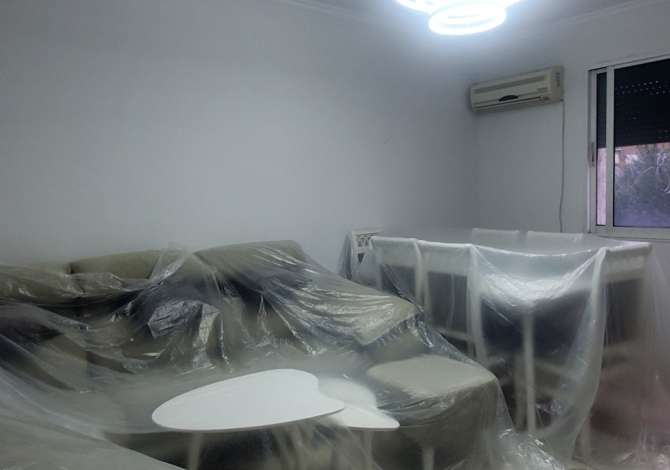 Shtepi me qera 2+1 ne Tirane - 450 Euro