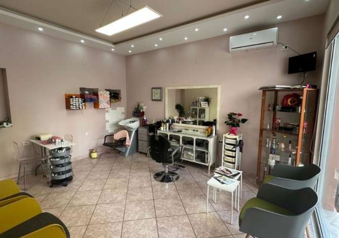 Ambient biznesi me qera 1+1 ne Tirane - 400 Euro