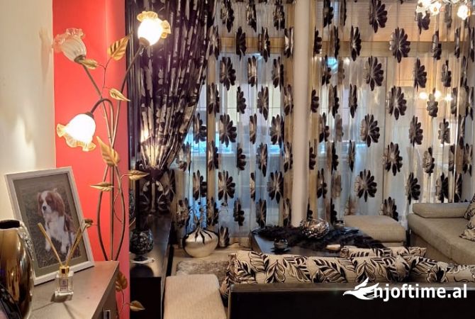 Shtepi me qera 2+1 ne Tirane - 700 Euro