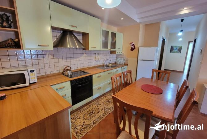 Shtepi me qera 2+1 ne Tirane - 600 Euro